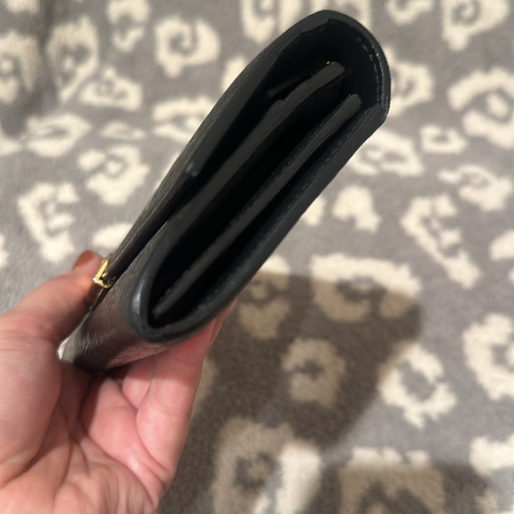 Vintage Burberry Wallet 😍 Used in Good Condition 😍 - Picture 12 of 17